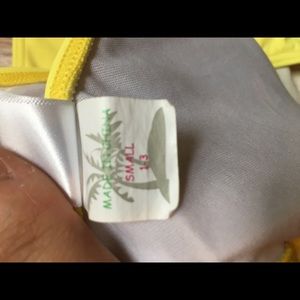 Swim - Swim suit in bright yellow Swim - Swim suit in bright yellow